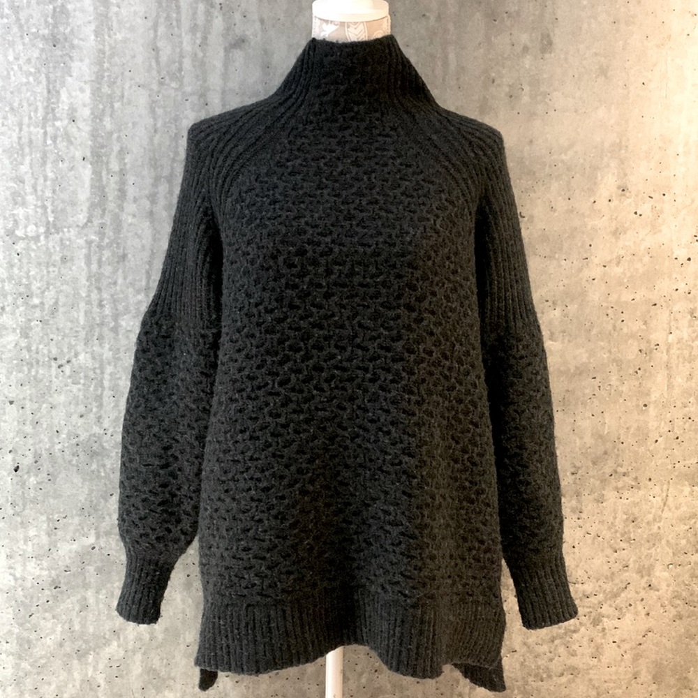 Anthropologie Women’s Mockneck Tunic Sweater